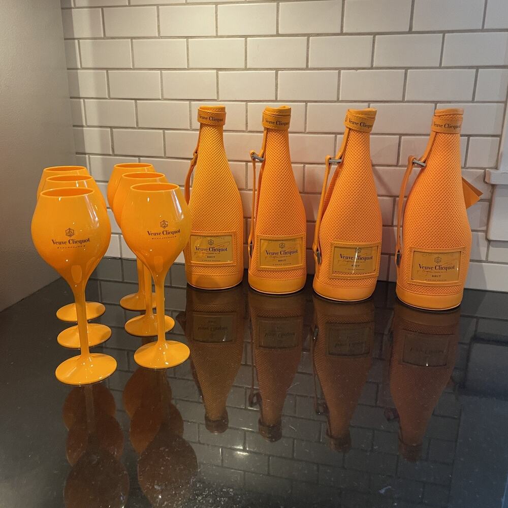 6 Veuve Clicquot Acrylic Plastic Champagne Orange Flutes & 4 Bottle Knit Jackets